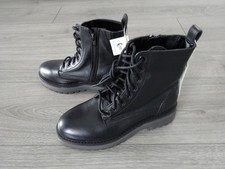 M&S MARKS & SPENCER BLACK