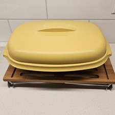 VINTAGE Tupperware