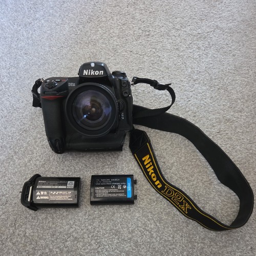 Nikon d2x digital slr camera - nikon,