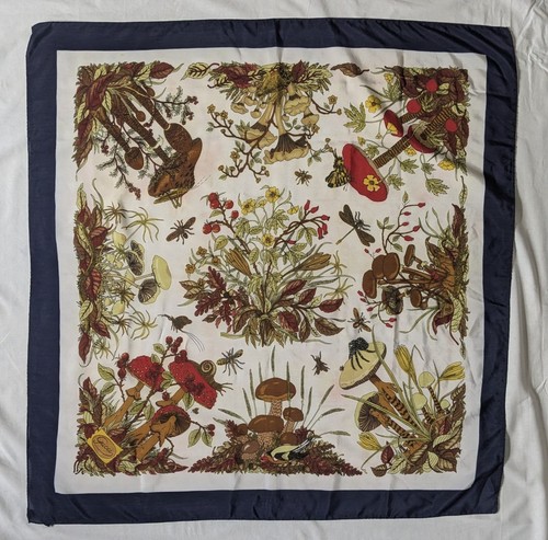 Vintage gucci silk scarf - gucci,