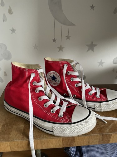 Red converse size 5 - 4.5, all