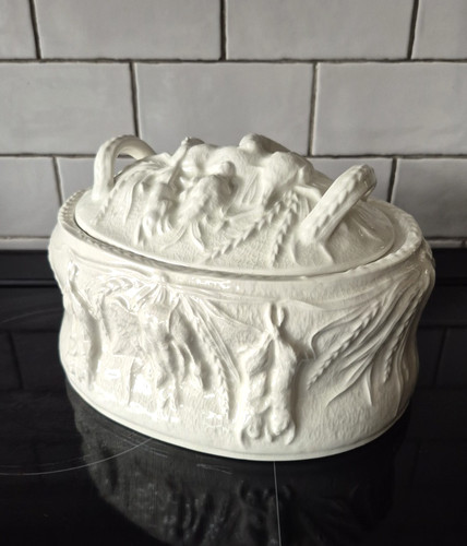 Vintage portmeirion game pie - game,