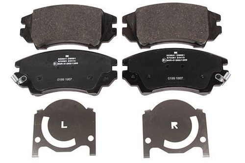 Front brake pad set - front,