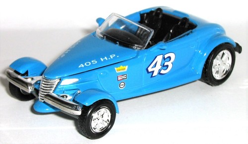 Legend richard petty - =, /