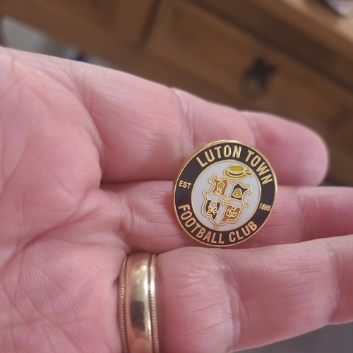Luton town badge wear with - ,