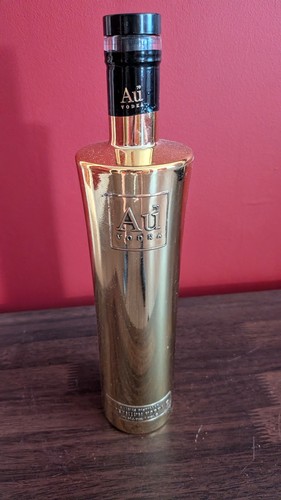 Vodka bottle - au,