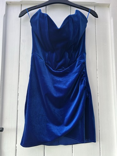 Bnwt bershka blue velvet - bnwt,