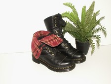 Martens triumph aimilita - triumph,