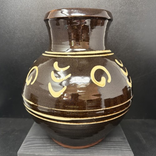 Ray finch winchcombe pottery - winchcombe,