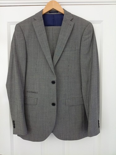Gents grey suit - gents, suit.