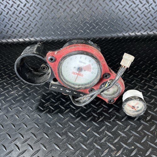 Aprilia 50 clocks - -,