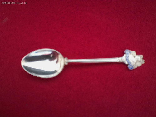 Solid silver spoon - solid, king