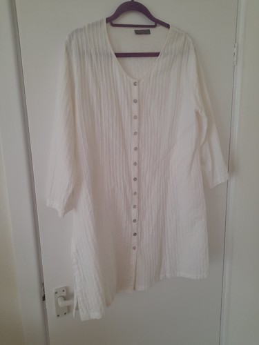 Long whte blouse from sahara - whte,