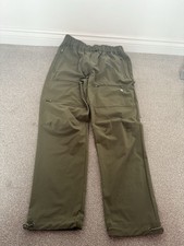 Yelir World Men's Khaki Green