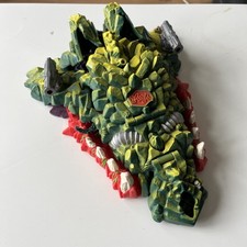 Mighty Max Storms Dragon