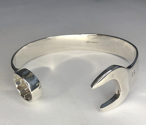 Sterling silver spanner bangle - silver,