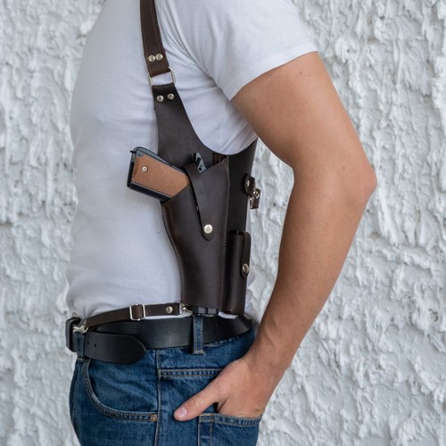 Leather shoulder revolver