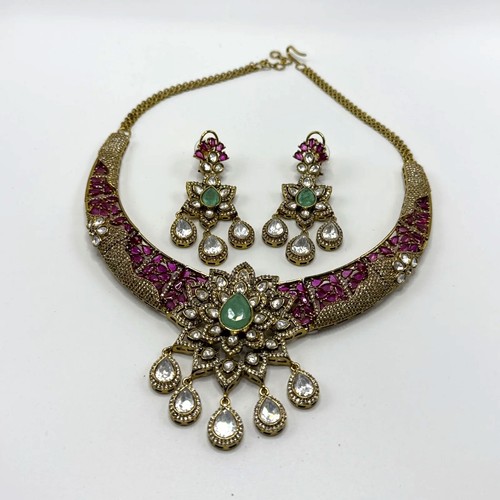 Purple mint doublet choker - &,