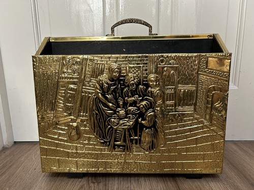 Brass magazine rack - brass,