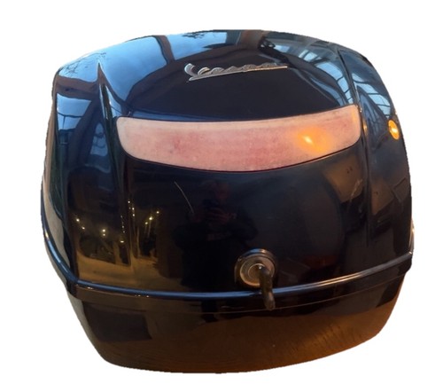 Vespa midnight blue top box - vespa,