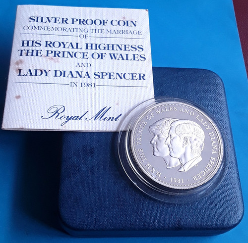 1981 crown silver - crown,
