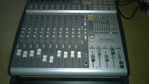 Phonic powerpod 1860 - , ii