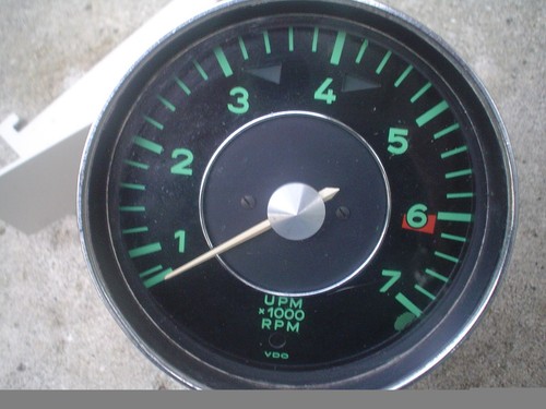 Porsche 912 vdo green - 912,