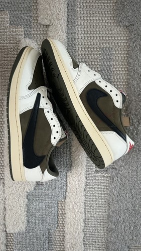 Nike air jordan low - nike, travis