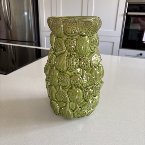 Next fruit vase - fruit,
