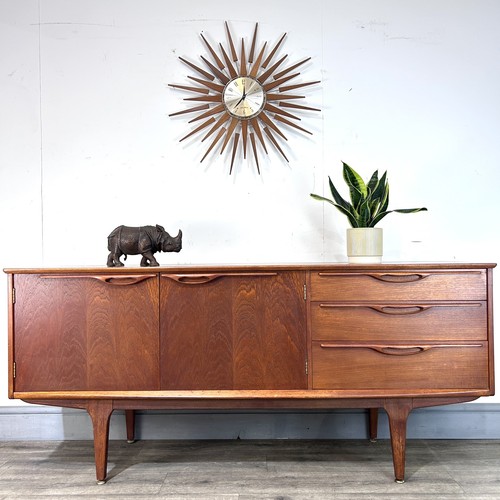 Stylish mid century compact - mid,