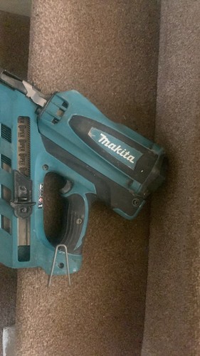 Makita gn900 first fix - makita,