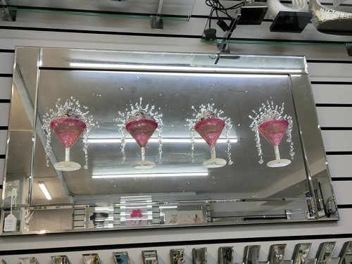 Pink cocktail glass liquid - 3d,