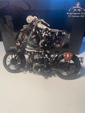 Minichamps #122-13550 1Brought Superior SS 100 T.E Lawrence 1932 1:12 DIecast 