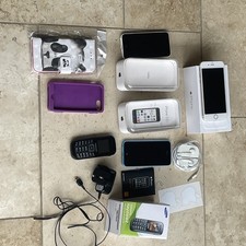 3 x Apple iPhones 1 x iPhone