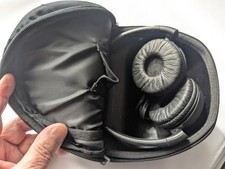 HEADPHONE " Ks : KITSOUND BLACK in hard case