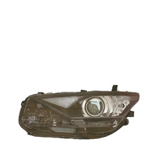 Toyota auris 2015 - 2015, front