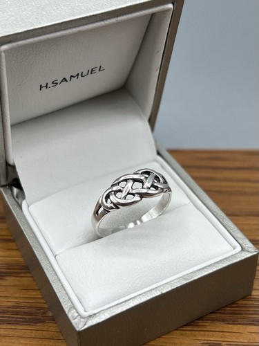 Superb celtic knot - superb,