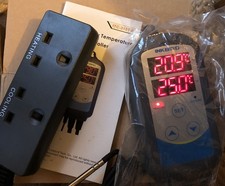 Inkbird | Temperature Heating & Cooling Controller (ITC-310T-B)