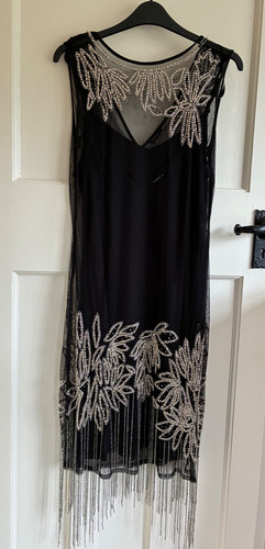 Roman size black - roman, 16