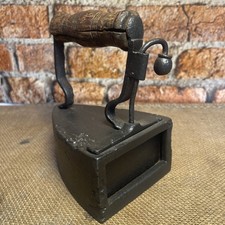 ANTIQUE Kenrick VICTORIAN CAST