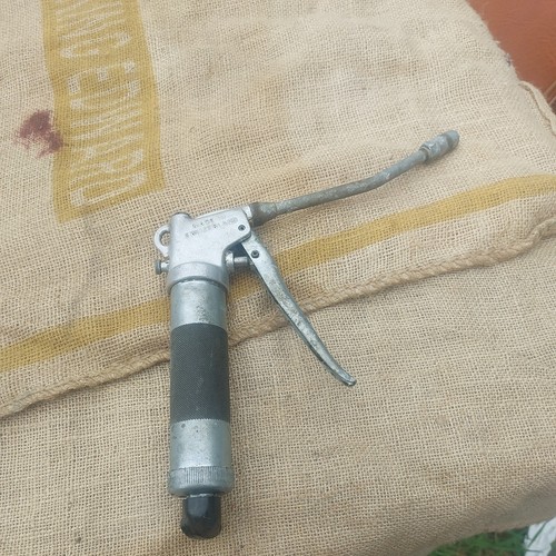 Vintage grease gun - vintage, wanner