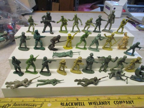 Vtg airfix marx - airfix,