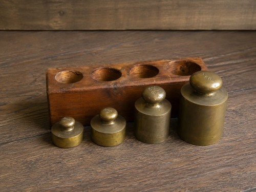 Vintage metric brass balance - vintage,