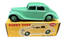 Dinky 158 Riley Saloon - VN