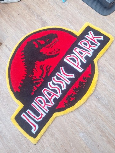 Hand made jurassic park - hand,