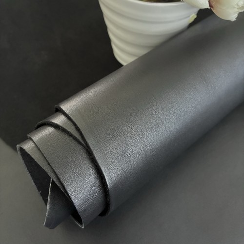 Black smooth full grain - black,
