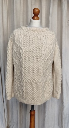 Vintage hand knitted pure wool - vintage,