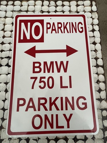 Parking bmw 750 - parking,