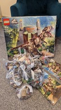 LEGO Jurassic Park: T-rex