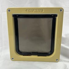 CAT MATE 4-Way Locking Cat Flap Pet Door  Square Standard Mount Cream NO SCREWS